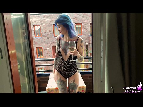 ❤️ Sjajna djevojka siše s gutljajem i strastveno jebe pod otvorenim nebom ❤ Porno na hr.passiveincome1.ru ☑